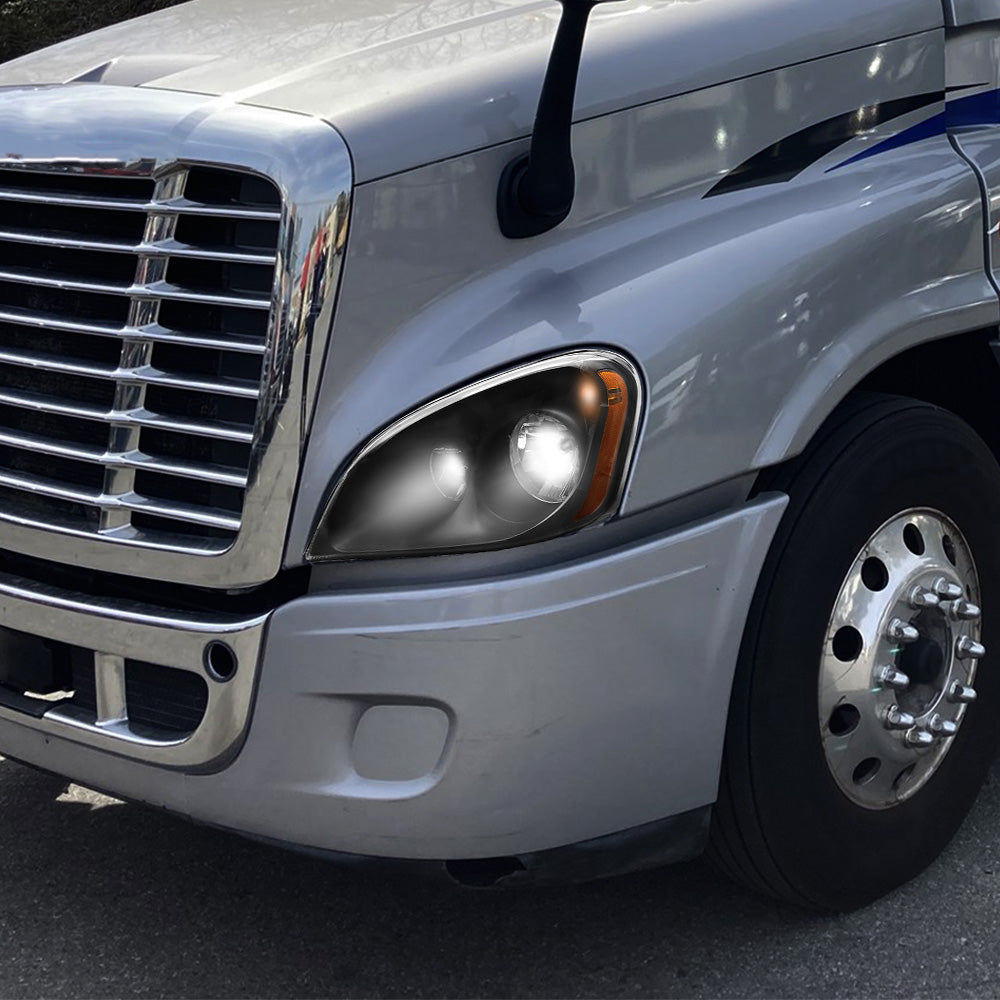 Freightliner Cascadia Halogen Headlights Black With Bulbs